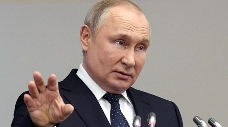 Путин может объявить Украине войну, - CNN