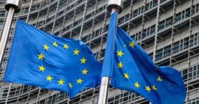 Еврокомиссия предлагает отменить статус кандидата, если Украина не будет проводить реформы