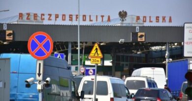 Польща запроваджує нові правила в'їзду для українців