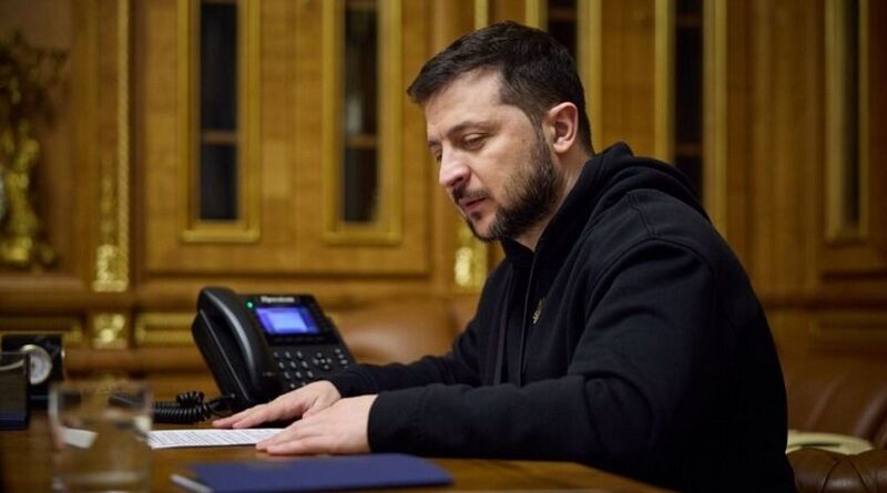 Зеленський відповів на петицію з вимогою повернути військовим по 30 тисяч гривень премії