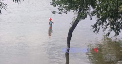 На Намиві в Миколаєві прибережна зона практично повністю затоплена (фото, відео)